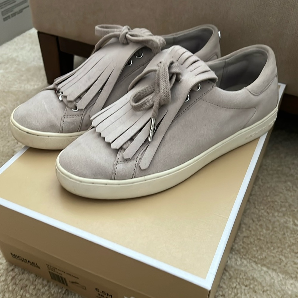 Michael Kors golf style sneakerss